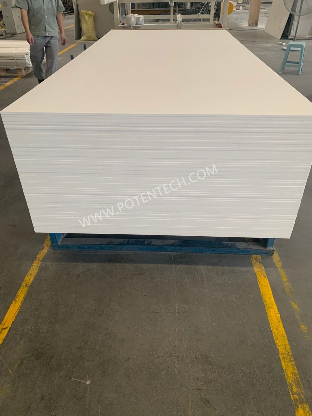 Cabinet Use Waterproof PVC Celuka Panel Board WIth Film