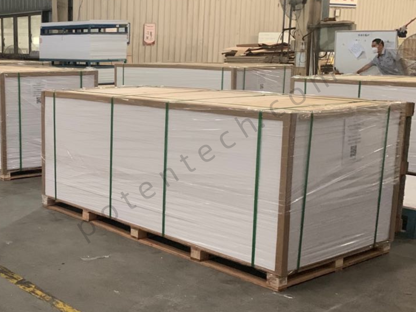 How is the water absorption of PVC Co-extrusion board?