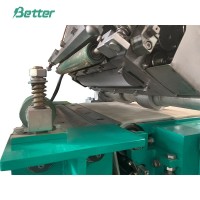 鉛蓄電池両面貼り付け機