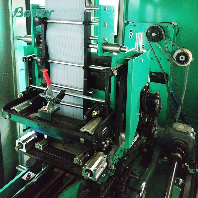Machine d'emballage et d'empilage de plaques (PE)