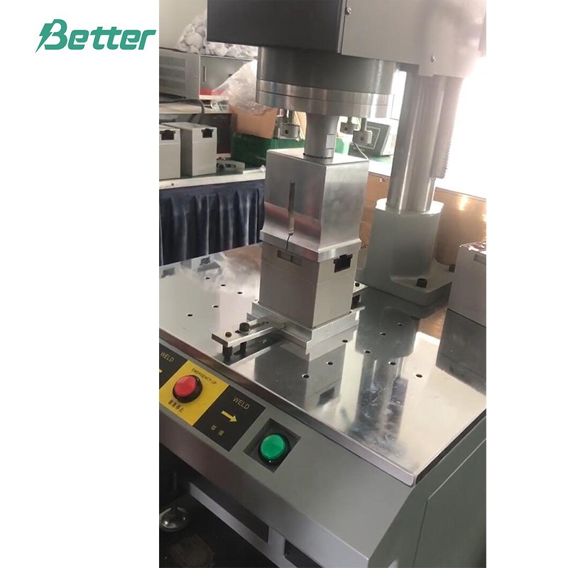 Ultrasonik Kaynak Makinesi