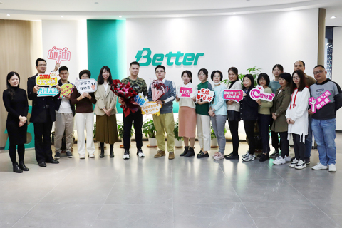 Con tecnici professionisti per garantire una rapida espansione e produzione del progetto della fabbrica di batterie del cliente