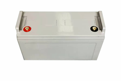 La batterie au plomb qui est sous tension pendant une longue période pourrait-elle être réparée ?