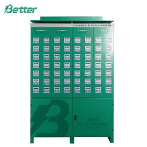 Máquina para fabricar cargadores y descargadores de baterías con formación de placas