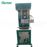 Machine à souder intercellulaire semi-automatique pour batterie de voiture 36ah ~ 200ah