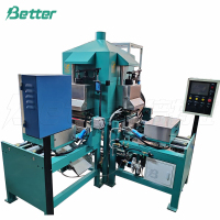 Macchina automatica per la fusione di boccole/parti in piombo