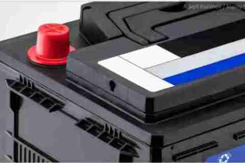 9个依赖铅酸蓄电池的行业以及汽车应用