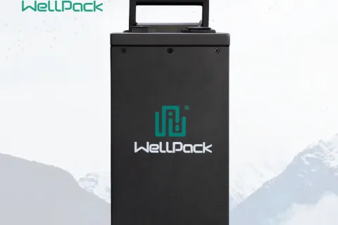 استكشف كل ركن من أركان المدينة: بطارية ليثيوم عالية الأداء وتقنية أفضل