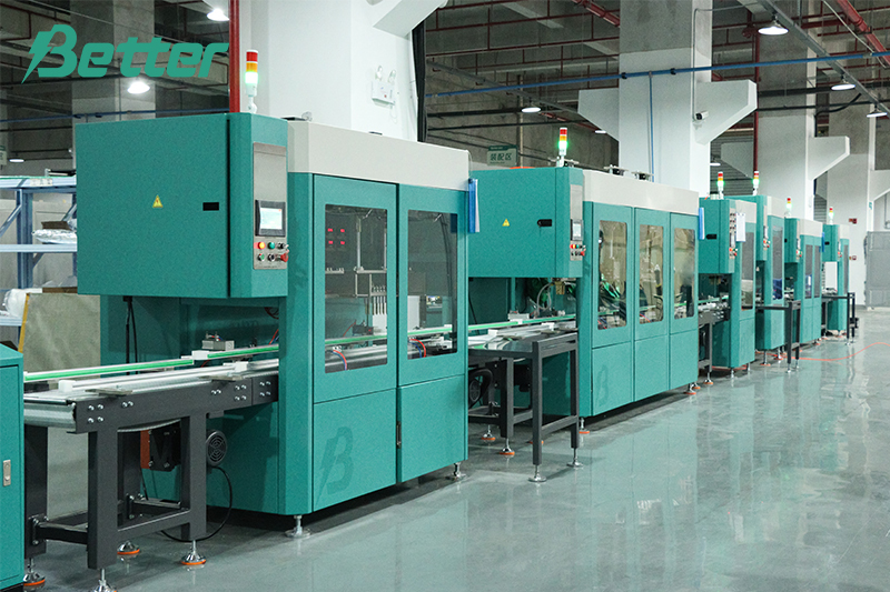 Linea di assemblaggio automatica delle batterie al piombo-acido