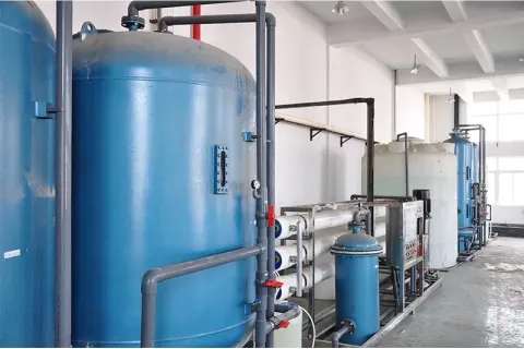 Usine d'eau DM : eau pure pour batteries