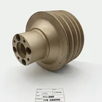 Tamaño del tensor del cigüeñal, originalidad de la polea del cigüeñal 6D22 Reemplazo de muchos tipos de máquinas excavadoras.