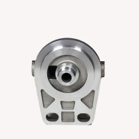 Engine Fuel Filter Element Suitable for Excavator Dh220-5 Diesel Filter Seat