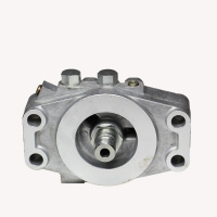 Excavator Parts Fuel Filter Element Replacement for Excavator E325 0750 Diesel Filter Seat