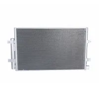 Precio de fábrica Excavadora Enfriador de aceite hidráulico Radiador Radiador de agua EC210 EC240 EC350 EC460 EC480 con botella positiva N39