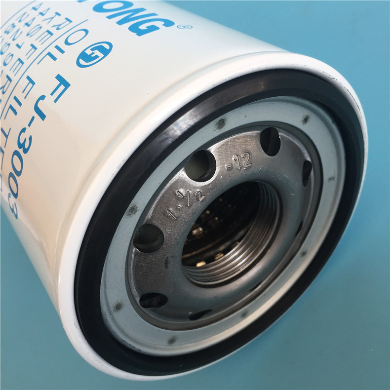 Factory Priced Good Quality for Excavator with Oil/Fuel/Water/Air/Hydraulic Filter Fj-3003 Ks192-7 4429726 4283859 156071381Ex200/300 Oil Filter