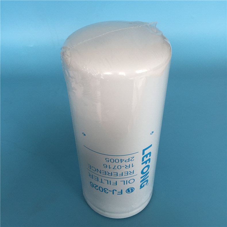 Excavatrice de bonne qualité huile/carburant/eau/air/filtre hydraulique Fj-3026 1r-0716 1r-1808 2p4005 Filtre à huile