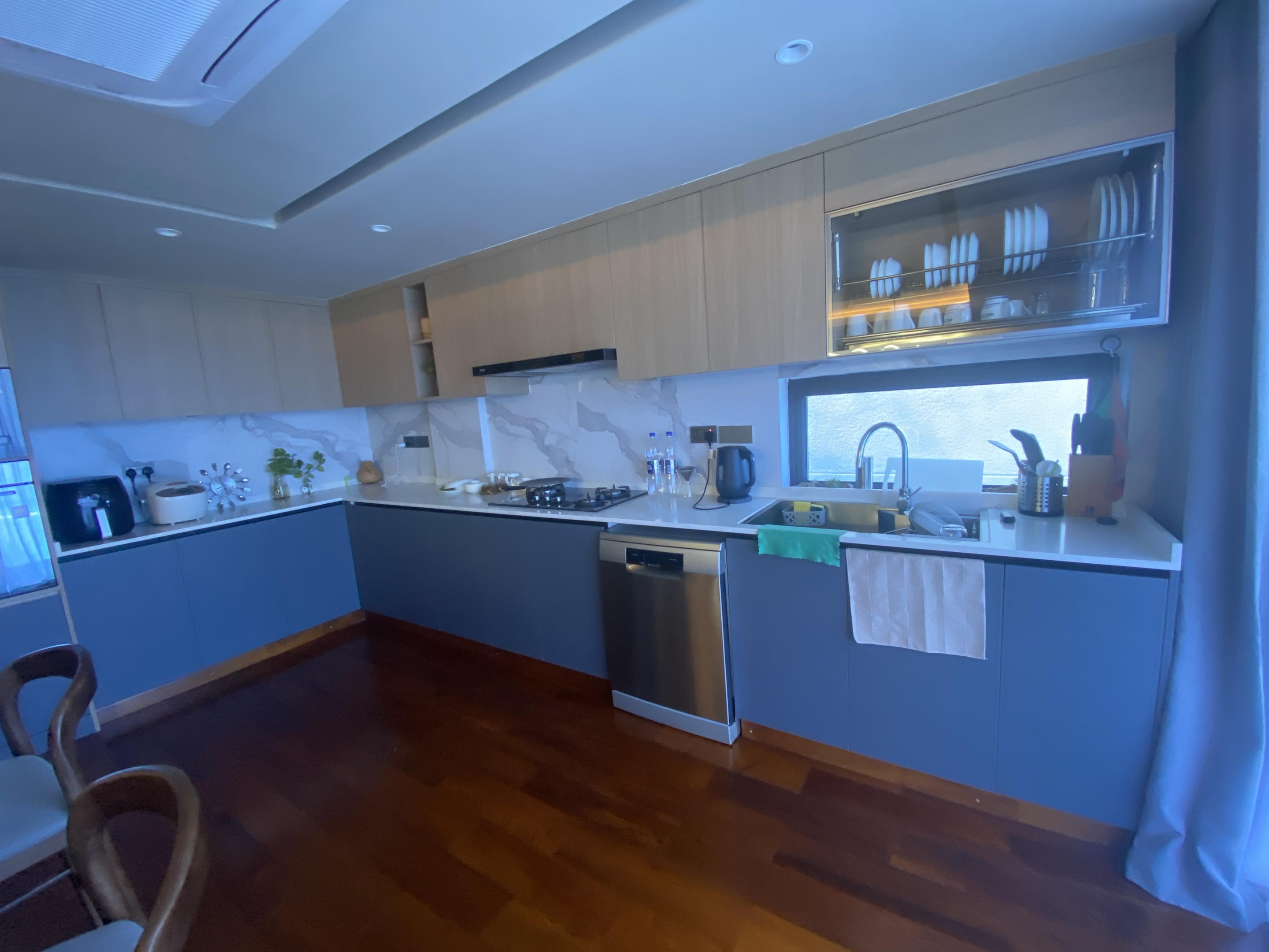 Customized Maldives Cabinets