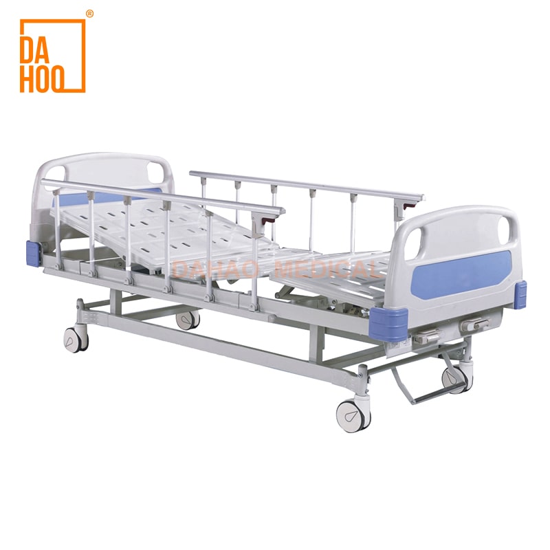 Two Cranks Manual Medical Care Bed( Central Lock)