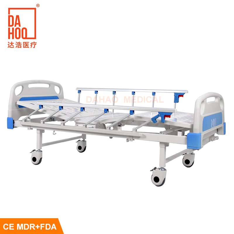 Two Cranks Manual Medical Care Bed