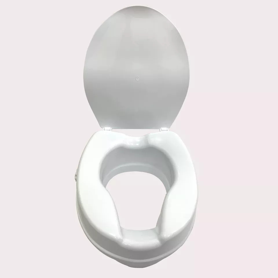 White Portable 4 Inch Raised Toilet Seat with Lid Fits Most Standard Toilets raised toilet seats for elderly