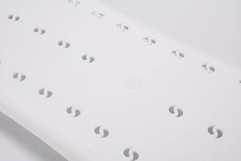 Home Use Adjustable Width Bathtub Board with Drainage Holes for Elderly Plastic bathtub shower board with handle