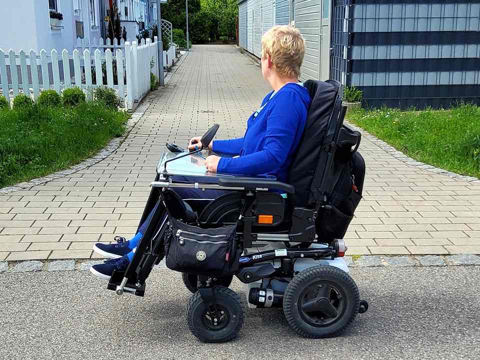 manual wheelchair