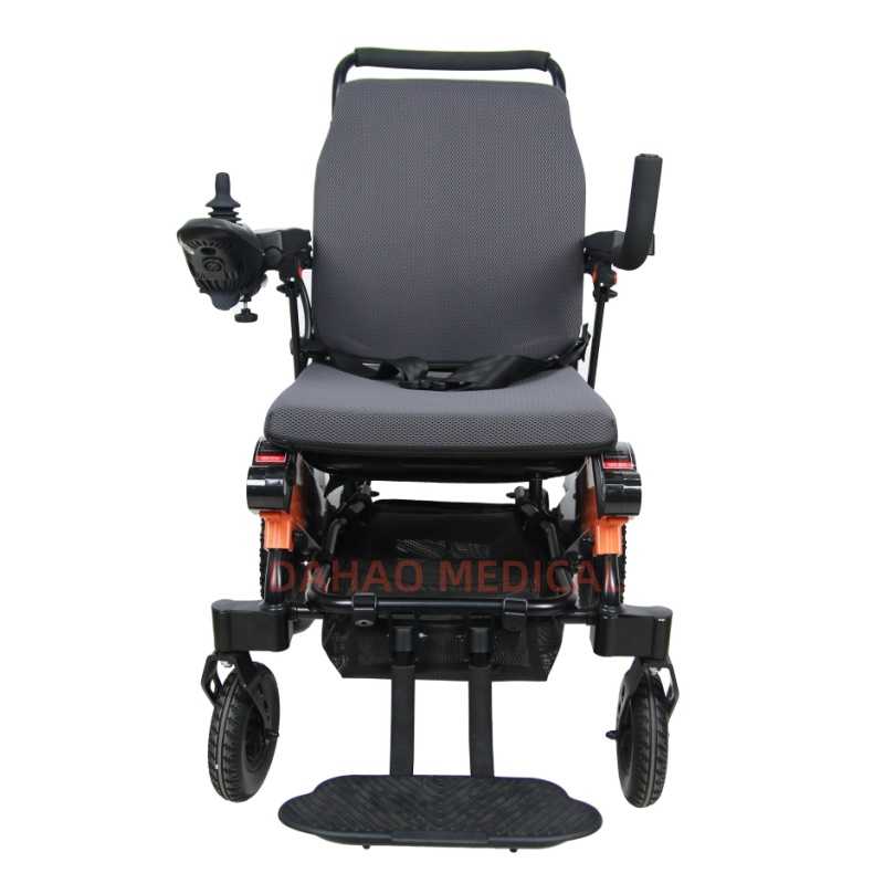 High-strength aluminum alloy foldable electric wheelchair