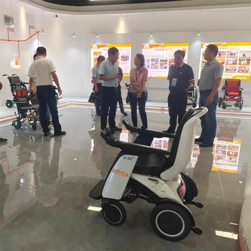 District Leaders Investigate Dahao Medical to Boost High-Quality Development in Medical Technology