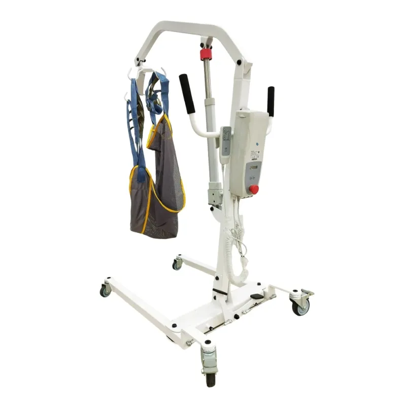 What needs to be checked before using a patient transfer lifter?