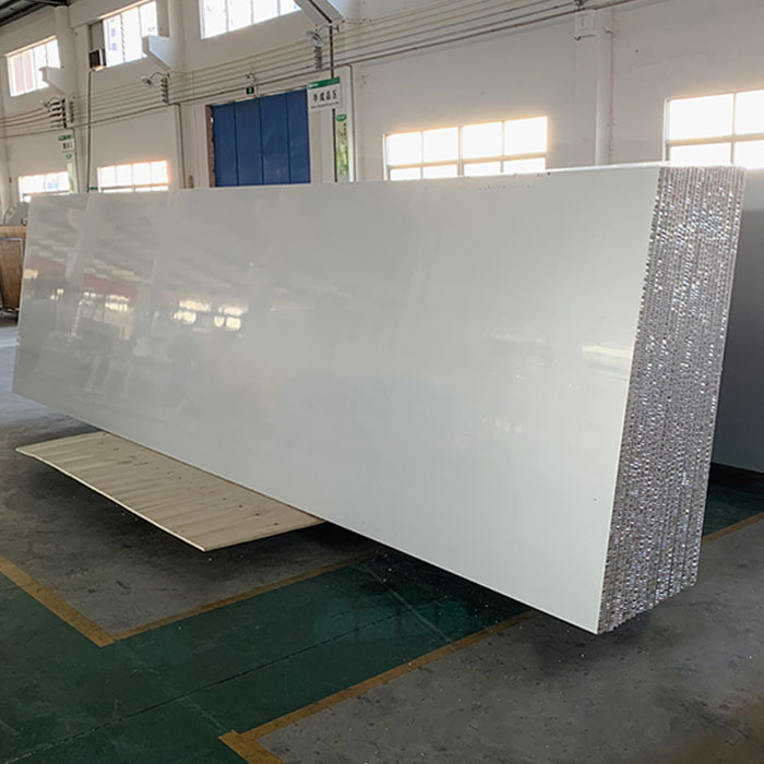 Китай алюминиевая сотовая облицовка стен с предварительно нанесенным покрытием, производитель