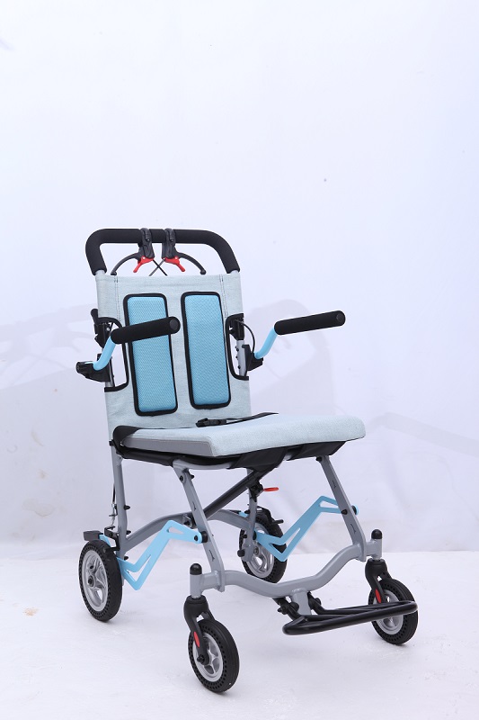 軽量アルミニウム製の新しいスタイルの飛行機トランジット車椅子