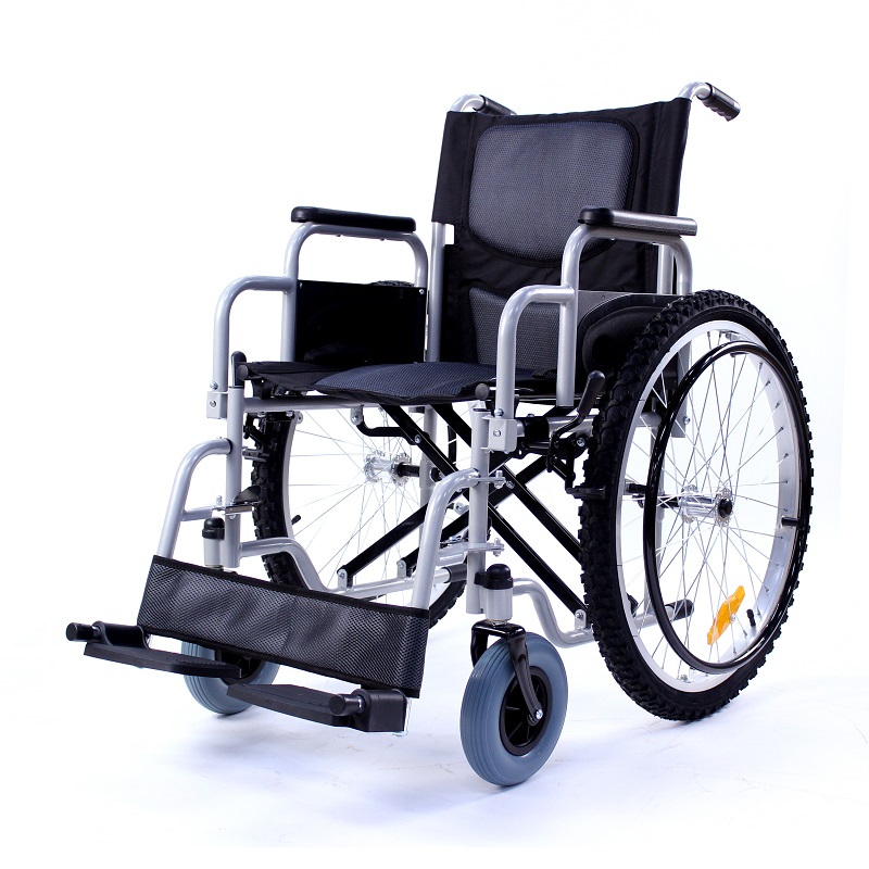 Cadeira de rodas de aço com pneus off-road