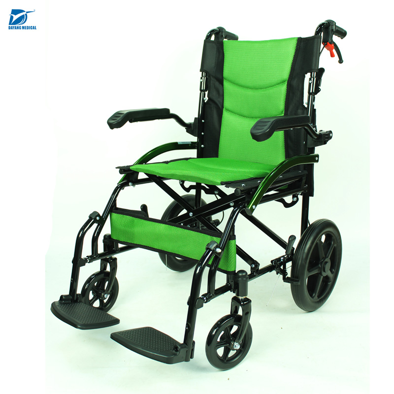 Equipamento de fisioterapia cadeira de rodas manual dobrável econômica de alumínio de boa qualidade