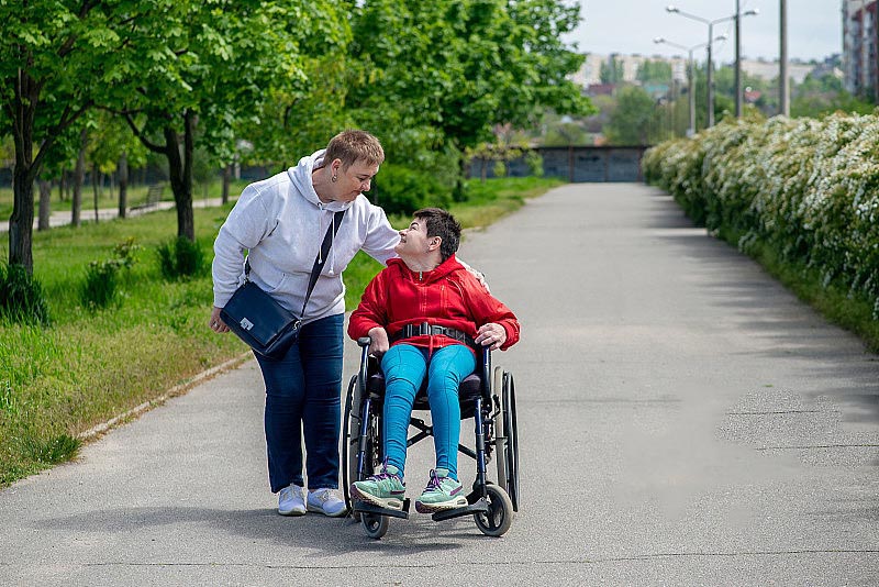 wheelchairs for cerebral palsy patient