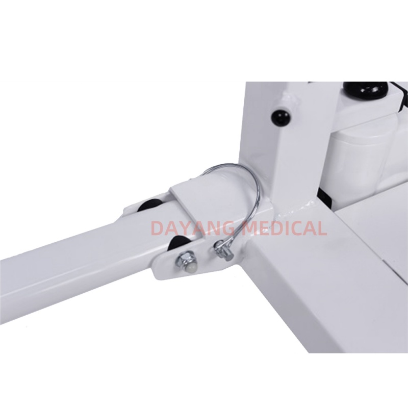 Detachable Commode Transfer Chairs: Hygiene Solutions for Bathroom Safety