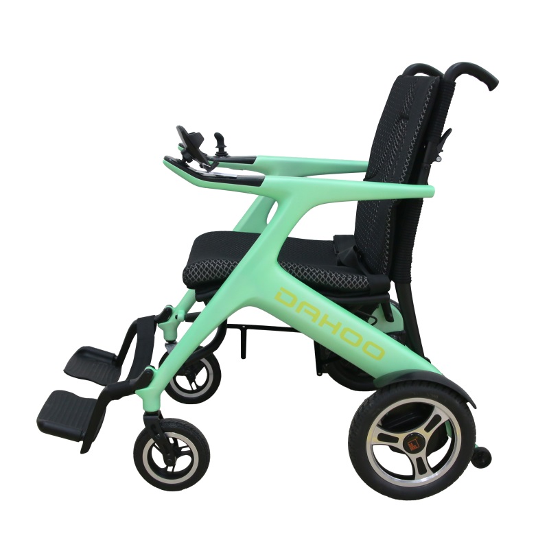 Minimalist and Innovative Carbon Fiber Electric Wheelchair