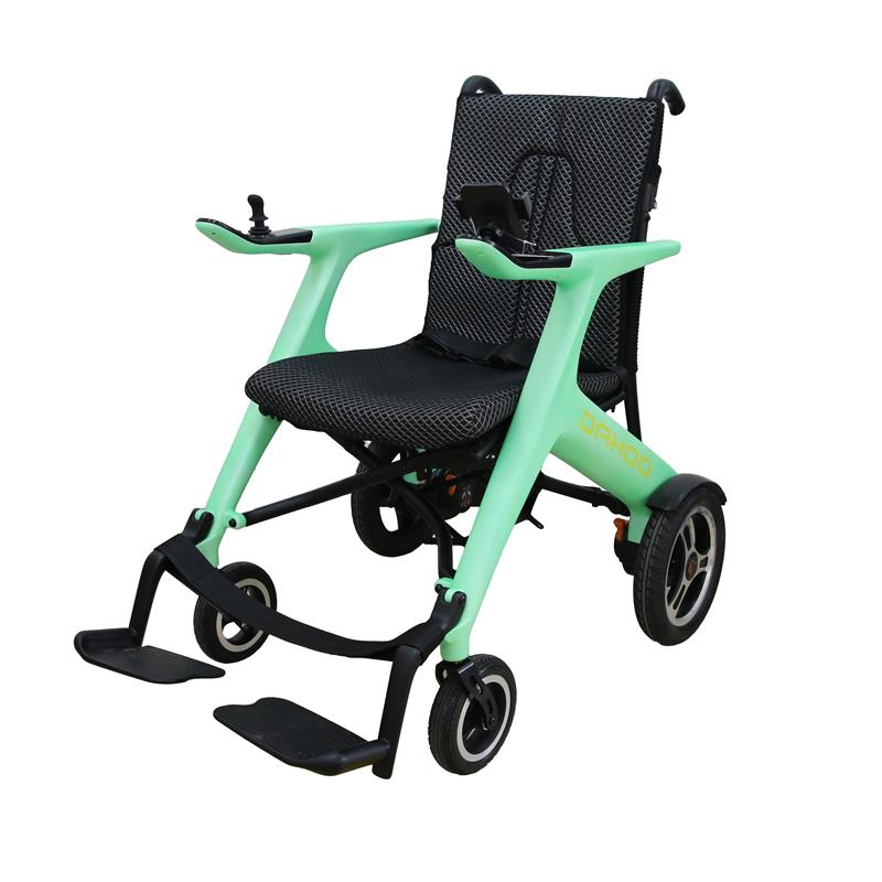 Minimalist and Innovative Carbon Fiber Electric Wheelchair