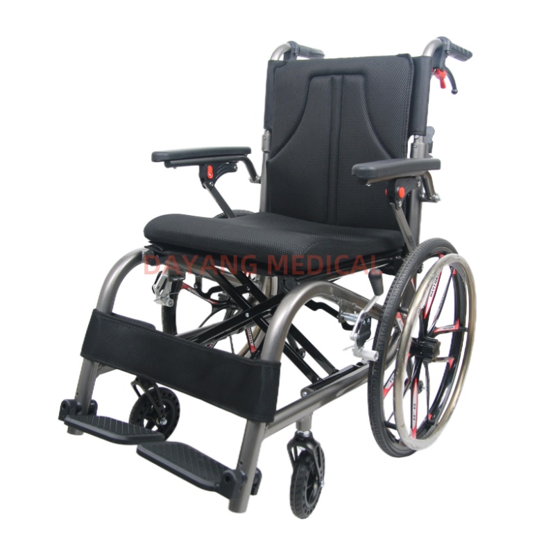 High-Strength Aluminum Alloy Foldable Manual Wheelchair High-Strength Aluminum Alloy Foldable Manual Wheelchair