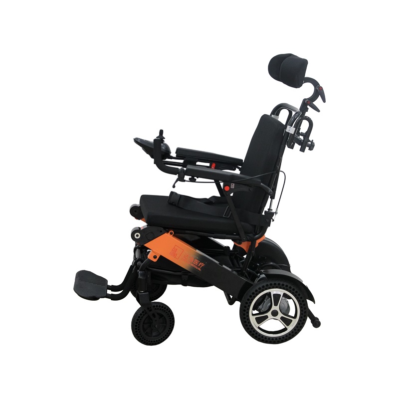 Electric Wheelchair with Hydraulically Controlled Backrest Push Rod