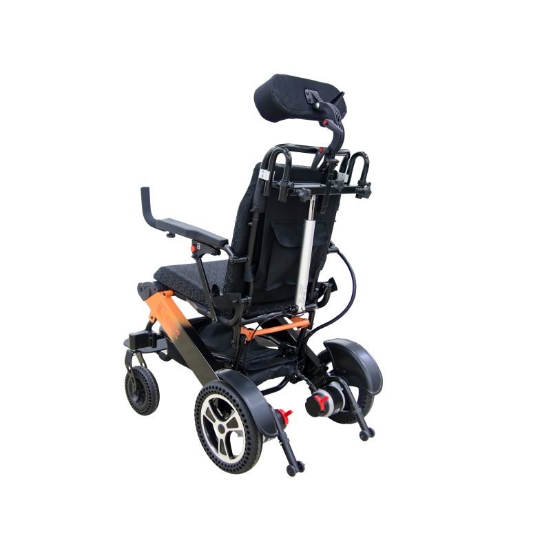Electric Wheelchair with Electrically Controlled Reclining Function