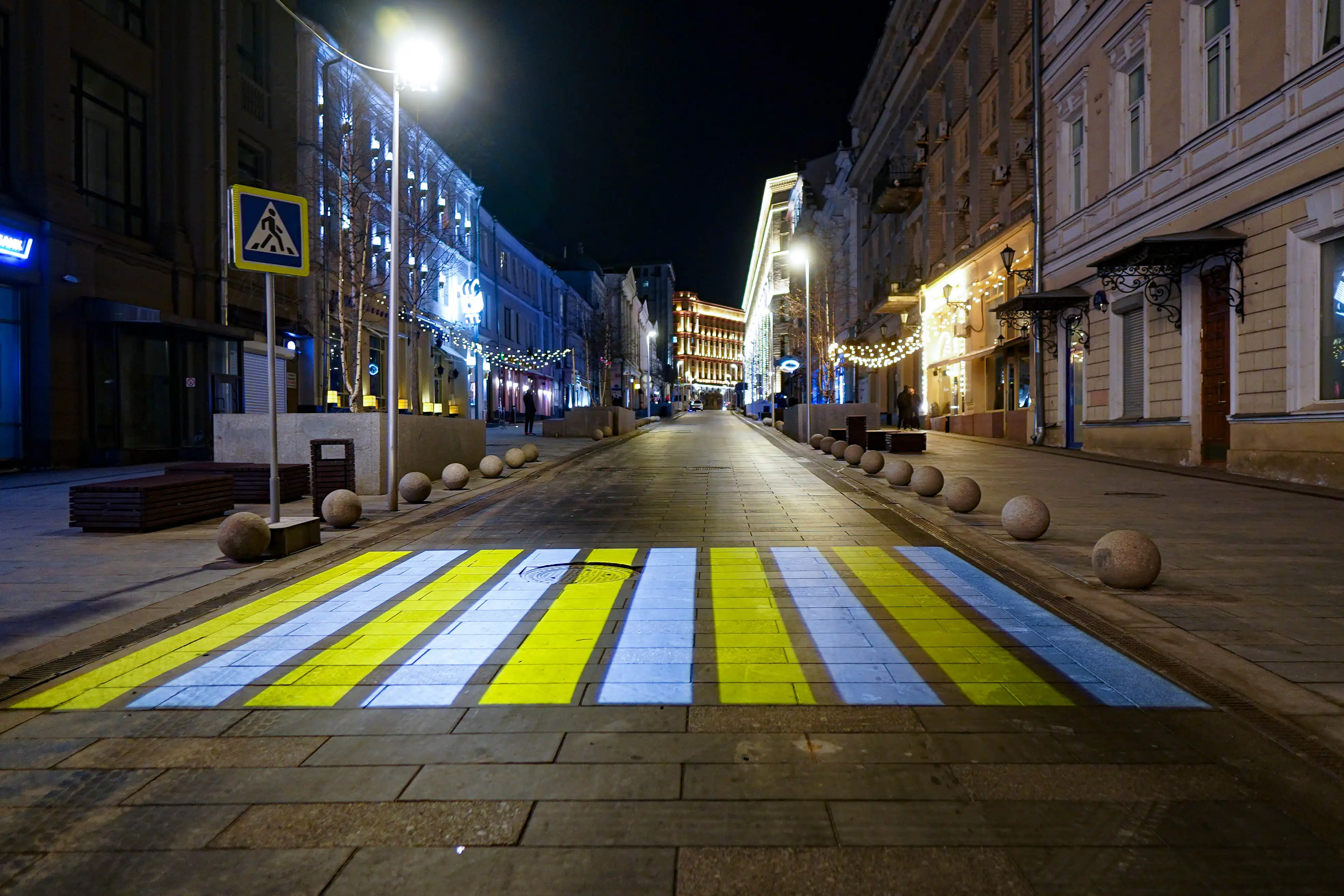 Discover innovative crosswalk lighting solutions using our high-quality gobo projectors. Perfect for enhancing road safety and adding creative elements to urban environments, these projectors offer customizable patterns and energy-efficient illumination. Ideal for municipalities, event organizers, and urban planners looking to improve pedestrian safety and create visually appealing streetscapes.