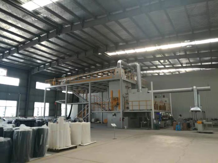 The fourth set of IXPE foaming furnace machine ordered by an old customer of our company in southern China is being installed in advance