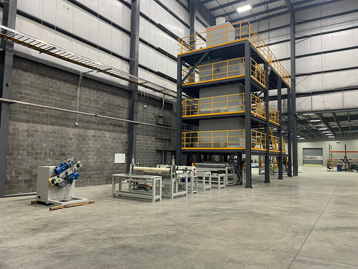 Qinding Company's new gas foaming machine line is entering the commissioning stage in a central Chinese city