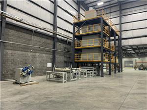 Qinding Company'nin yeni gaz köpürtme makinesi hattı, Çin'in merkezi bir şehrinde işletmeye alma aşamasına giriyor