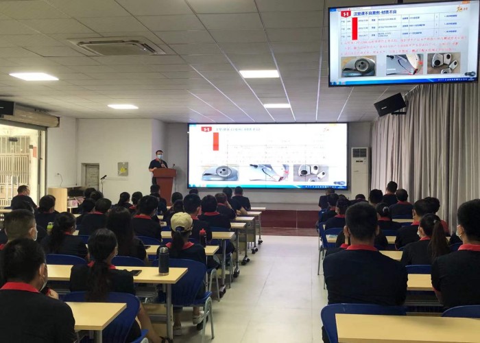 precision plastic injection mould