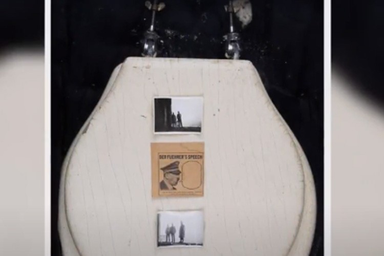 Adolf Hitler's toilet seat is to be sold at auction and is expected to fetch 15,000 pounds