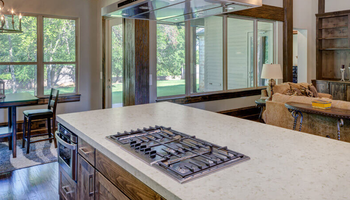 Údržba kremenného kameňa a body pre pozornosť Denná údržba