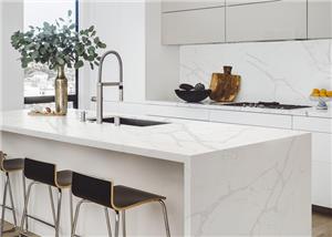 Hnedá ružová kremenná kamenná doska