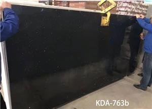 Kremenné dosky vyrobené černochom