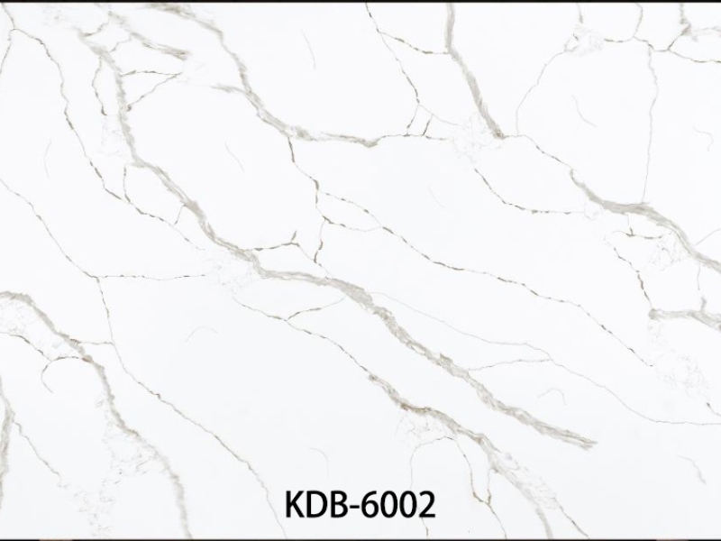 Avantages et caractéristiques de la pierre de quartz calacatta ?